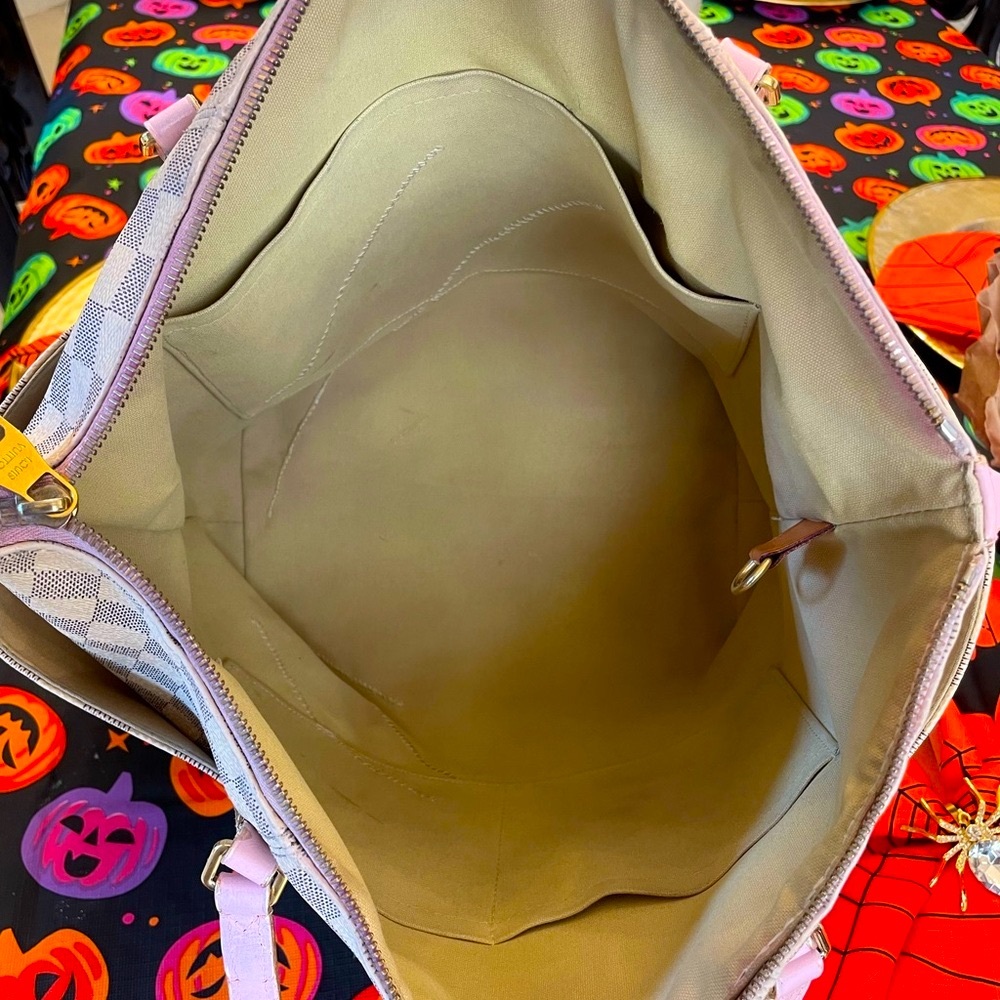 ❤️TRADED❤️Louis Vuitton custom Totally MM custom paint patch repair. Azur pink - Picture 14 of 16